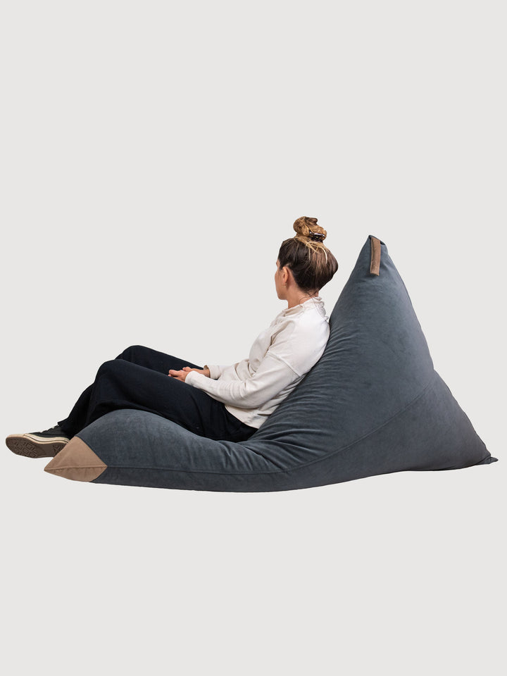 Funda Puff Triangular de Interior PUF - Gris Oscuro