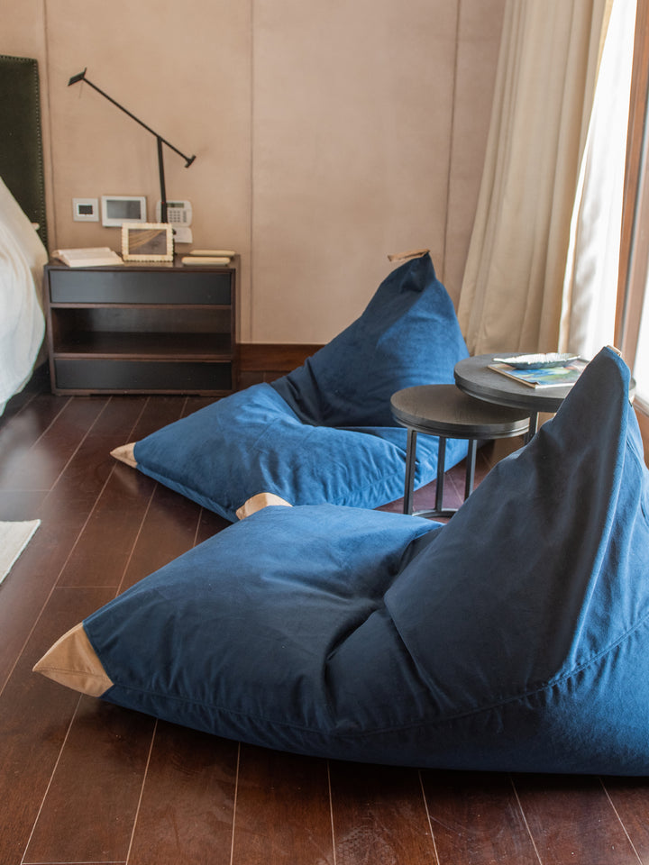 Puff Triangular de Interior PUF - Azul