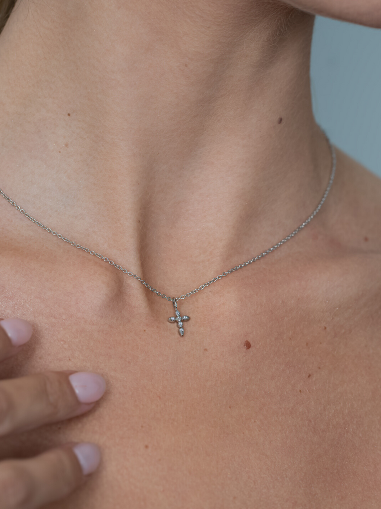 Collar Cruz Plata - Joyas