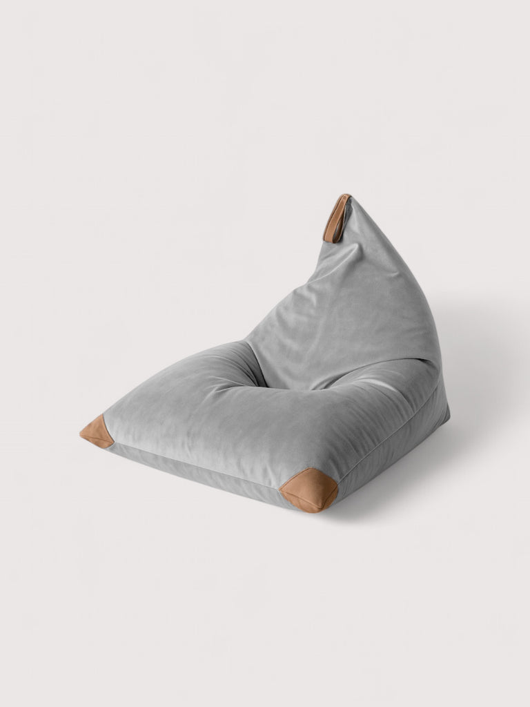 Puff Triangular de Interior PUF - Gris Claro