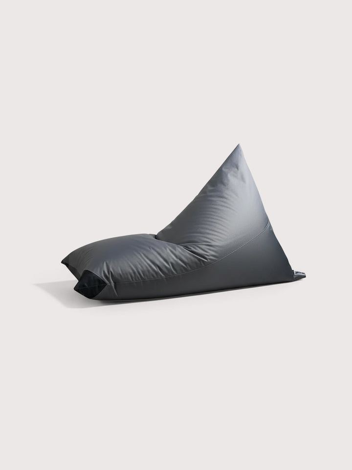 Puff Triangular Terraza y Exterior PUF - Gris Oscuro / Negro